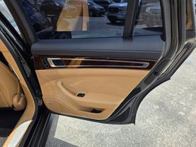 2018 PORSCHE PANAMERA