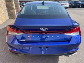 2022 HYUNDAI ELANTRA SEDAN 4-CYL, 2.0 LITER SEL SEDAN 4D - Gesner Auto Inc in Taunton, MA, 41.88613, -71.14527