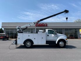 2004 FORD F-650 SUPER DUTY NON CDL MECHANIC CRANE TRUCK 7,500 LBS IMT CRANE MECHANIC CRANE TRUCK 7.2L L6 DIESEL F650 REGULAR CAB - Eddies Auto Sales
