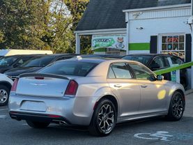 2018 CHRYSLER 300 SEDAN V6, 3.6 LITER 300S SEDAN 4D