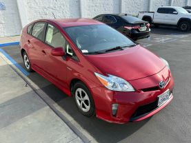 2013 TOYOTA PRIUS FOUR HATCHBACK 4D