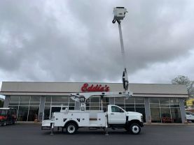 2020 INTERNATIONAL CV515 57FT NON CDL BUCKET TRUCK VERSALIFT VST-52-I BUCKET TRUCKS 6.6L V8 TURBO DIESEL CV515 REGULAR CAB - Eddies Auto Sales