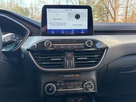 2021 FORD ESCAPE SUV 3-CYL, ECOBOOST, TURBO, 1.5 LITER SE SPORT UTILITY 4D at T&T Repairables - used car dealership in Spencer, Indiana.