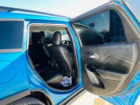 2020 JEEP CHEROKEE SUV 4-CYL, ZERO EVAP, 2.4 LITER ALTITUDE SPORT UTILITY 4D