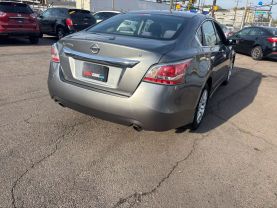 2015 Nissan Altima - Image 3