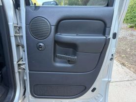 2003 DODGE RAM 1500 QUAD CAB SLT PICKUP 4D 8 FT
