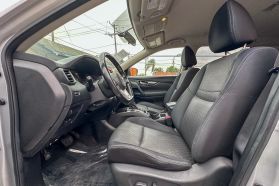2017 NISSAN ROGUE SUV - AUTOMATIC - Gentle Carmen Auto