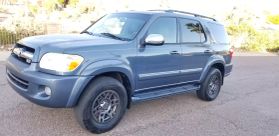 2007 TOYOTA SEQUOIA SUV V8, 4.7 LITER LIMITED SPORT UTILITY 4D at The One Autosales Inc in Phoenix , AZ 85022  33.60461470880989, -112.03641575767358