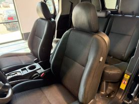 2011 TOYOTA FJ CRUISER SUV V6, 4.0 LITER SPORT UTILITY 2D