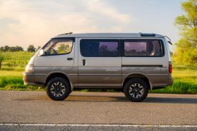 1995 TOYOTA HIACE VAN 1KZ-TE SUPER CUSTOM LIMITED