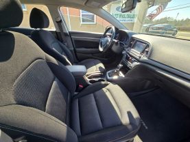 2017 HYUNDAI ELANTRA SEDAN 4-CYL, 2.0 LITER SE VALUE EDITION SEDAN 4D