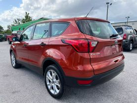 2019 FORD ESCAPE SUV - S 4D SUV FWD