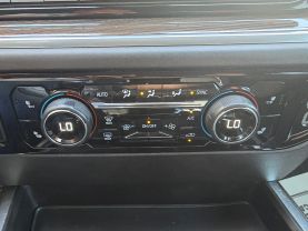 2023 Chevrolet Silverado 1500 Crew Cabrst Pickup 4d 5 3/4 Ft - Image 25