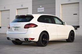 2012 PORSCHE CAYENNE SUV M4851 TURBO