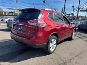 2015 Nissan Rogue - Image 3