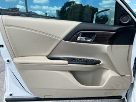 2017 HONDA ACCORD SEDAN 4-CYL, I-VTEC, 2.4 LITER EX W/HONDA SENSING SEDAN 4D