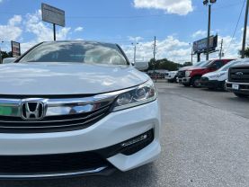 2017 HONDA ACCORD SEDAN 4-CYL, I-VTEC, 2.4 LITER EX W/HONDA SENSING SEDAN 4D