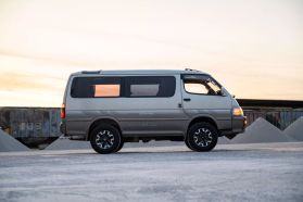 1995 TOYOTA HIACE VAN 1KZ-TE SUPER CUSTOM LIMITED