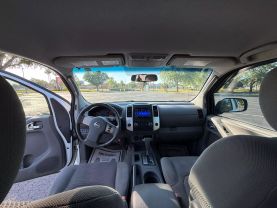 2010 NISSAN FRONTIER CREW CAB PICKUP V6, 4.0 LITER LE PICKUP 4D 5 FT