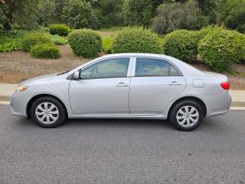 2010 TOYOTA COROLLA LE SEDAN 4D