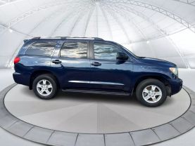 2008 TOYOTA SEQUOIA SUV V8, 5.7 LITER SR5 SPORT UTILITY 4D