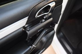 2012 PORSCHE CAYENNE SUV M4851 TURBO