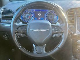 2018 CHRYSLER 300 SEDAN V6, 3.6 LITER 300S SEDAN 4D