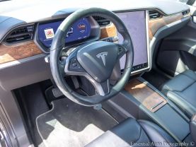 -2018 Tesla Model X - Image 12
