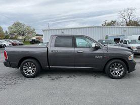 2015 RAM 1500 CREW CAB PICKUP V6, TURBO ECODIESEL, 3.0L LARAMIE LIMITED PICKUP 4D 5 1/2 FT
