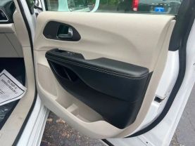 2022 CHRYSLER PACIFICA VAN V6, 3.6 LITER TOURING L VAN 4D