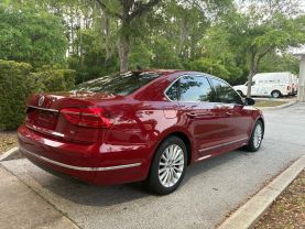 2016 VOLKSWAGEN PASSAT