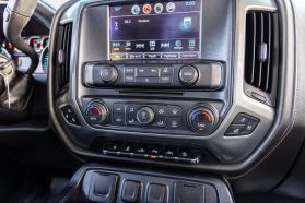 2018 CHEVROLET SILVERADO 1500 CREW CAB PICKUP V8, ECOTEC3, 6.2 LITER Z71 LTZ PICKUP 4D 6 1/2 FT