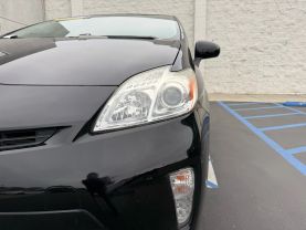 2015 TOYOTA PRIUS TWO HATCHBACK 4D