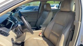 2015 Ford Taurus - Image 15