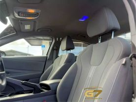 2022 Hyundai Elantra - Image 19