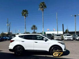 2017 Hyundai Santa Fe Sport - Image 5