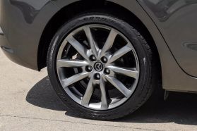 2018 MAZDA MAZDA3 HATCHBACK 4-CYL, SKYACTIV-G, 2.5L GRAND TOURING HATCHBACK 4D