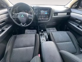 2016 Mitsubishi Outlander Es Sport Utility 4d - Image 10