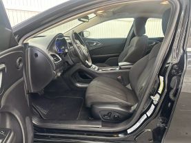 2016 CHRYSLER 200