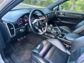 2021 PORSCHE CAYENNE COUPE
