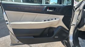 2018 Subaru Outback - Image 34