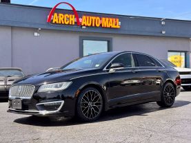 2017 LINCOLN MKZ