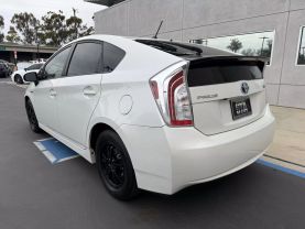 2015 TOYOTA PRIUS TWO HATCHBACK 4D