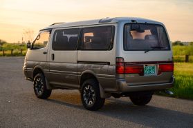 1995 TOYOTA HIACE VAN 1KZ-TE SUPER CUSTOM LIMITED