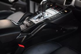2012 PORSCHE CAYENNE SUV M4851 TURBO