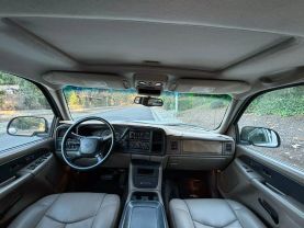 2002 CHEVROLET AVALANCHE 2500 SPORT UTILITY PICKUP 4D