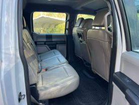 2018 FORD F550 SUPER DUTY CREW CAB & CHASSIS CAB_CHASSIS V8, TURBO DIESEL, 6.7 LITER XL CAB & CHASSIS 4D at T&T Repairables - used car dealership in Spencer, Indiana.