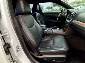 2017 CHRYSLER 300 SEDAN WHITE AUTOMATIC - Dart Auto Group