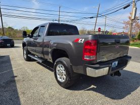 2011 GMC SIERRA 2500 HD EXTENDED CAB PICKUP V8, TURBO DIESEL, 6.6L SLT PICKUP 4D 6 1/2 FT