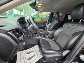 2019 Jeep Cherokeetrailhawk Sport Utility 4d - Image 10